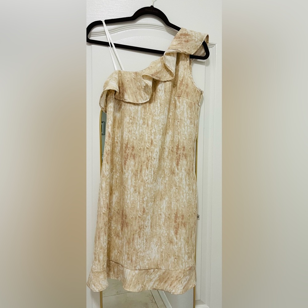 New without tags BCBG Woven One Shoulder Short Dress Size 8